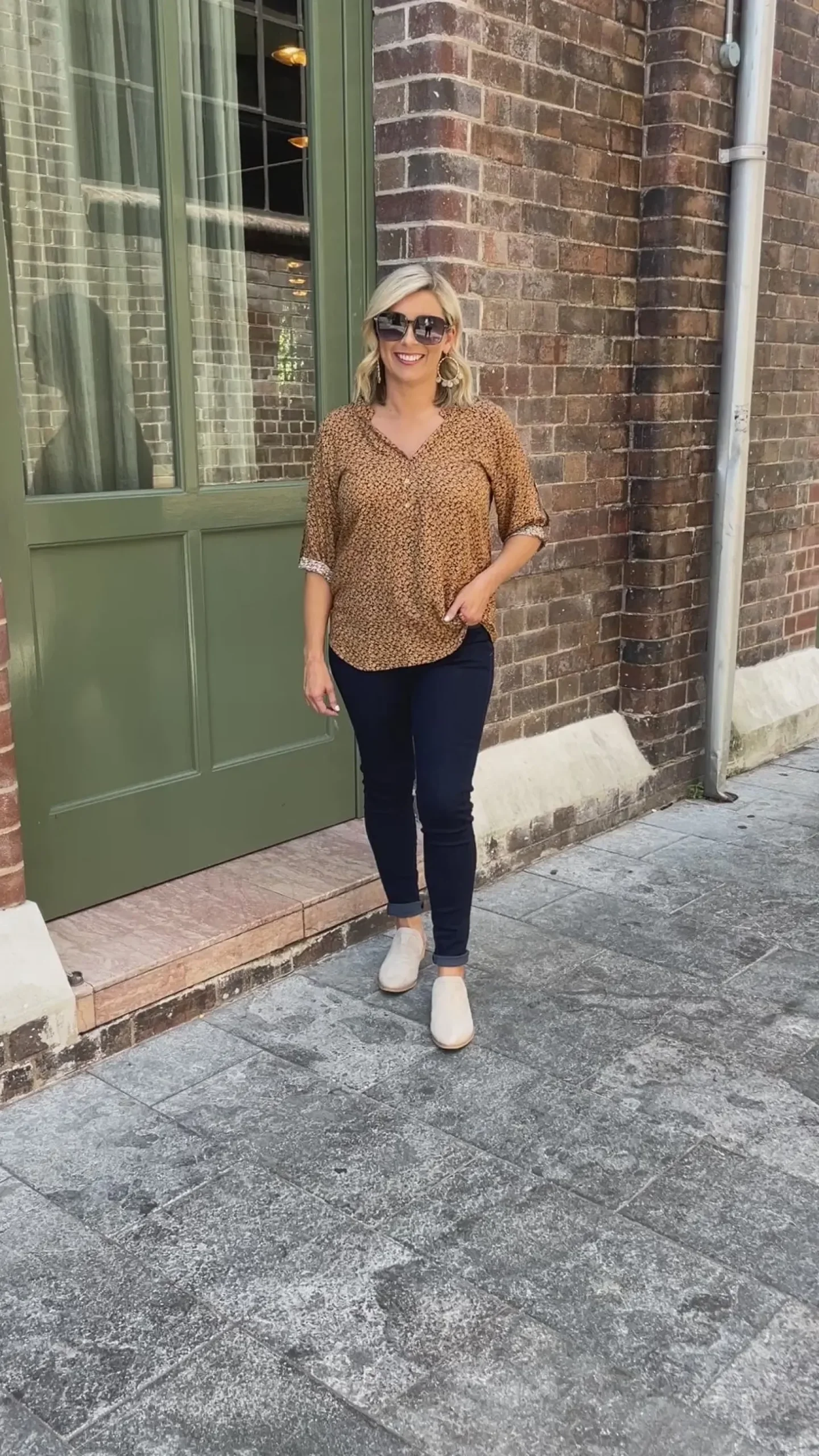 Discount Carolina Audrina Mid Sleeve Top Floral Burnt Orange
