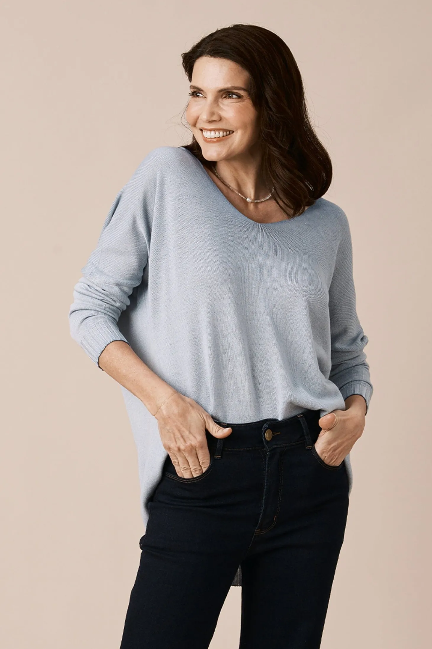 Discount Carolina Avery V-Neck Jumper Blue