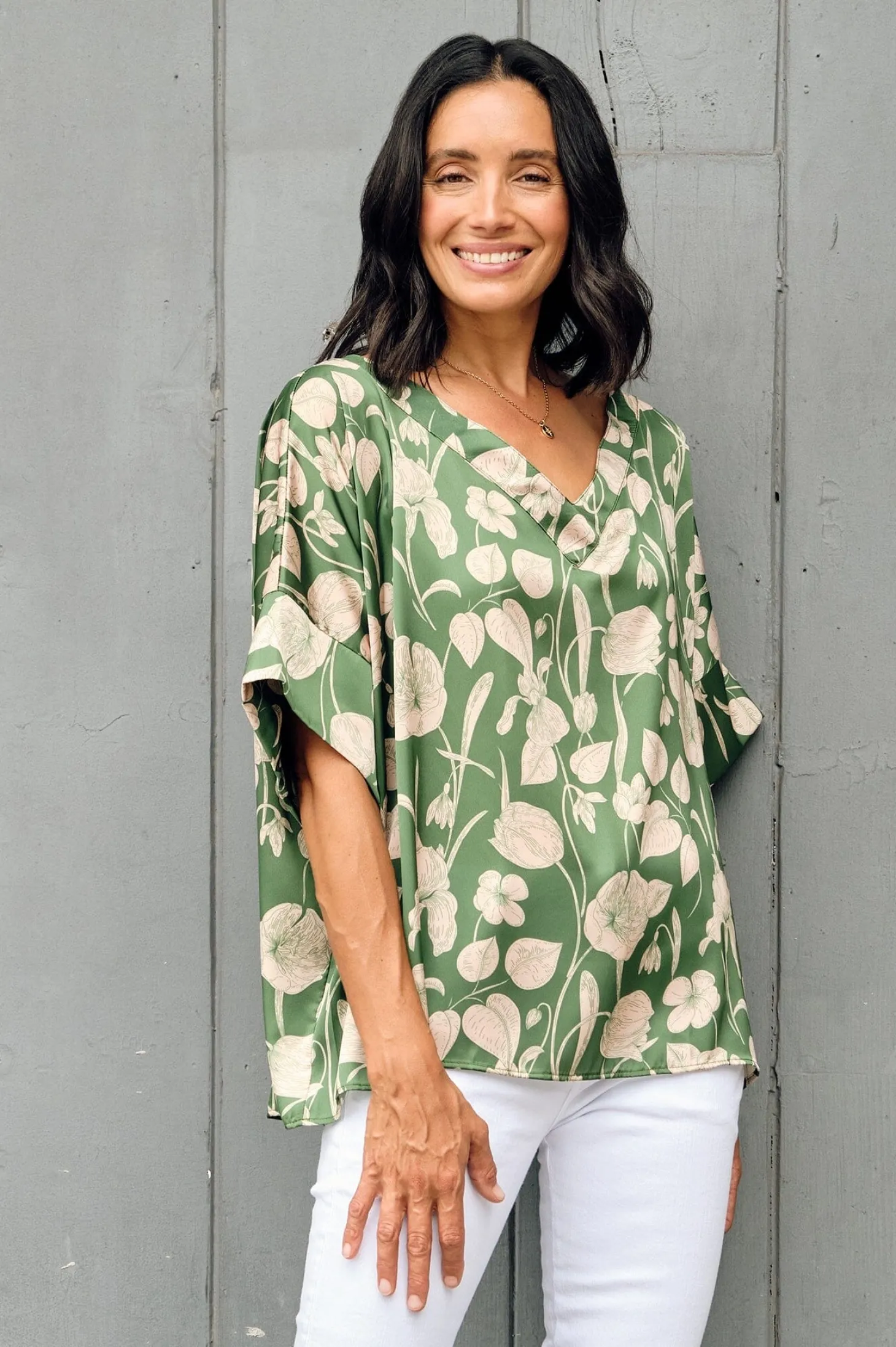 Clearance Carolina Bianca Short Sleeve Top Belle Print with V Neck