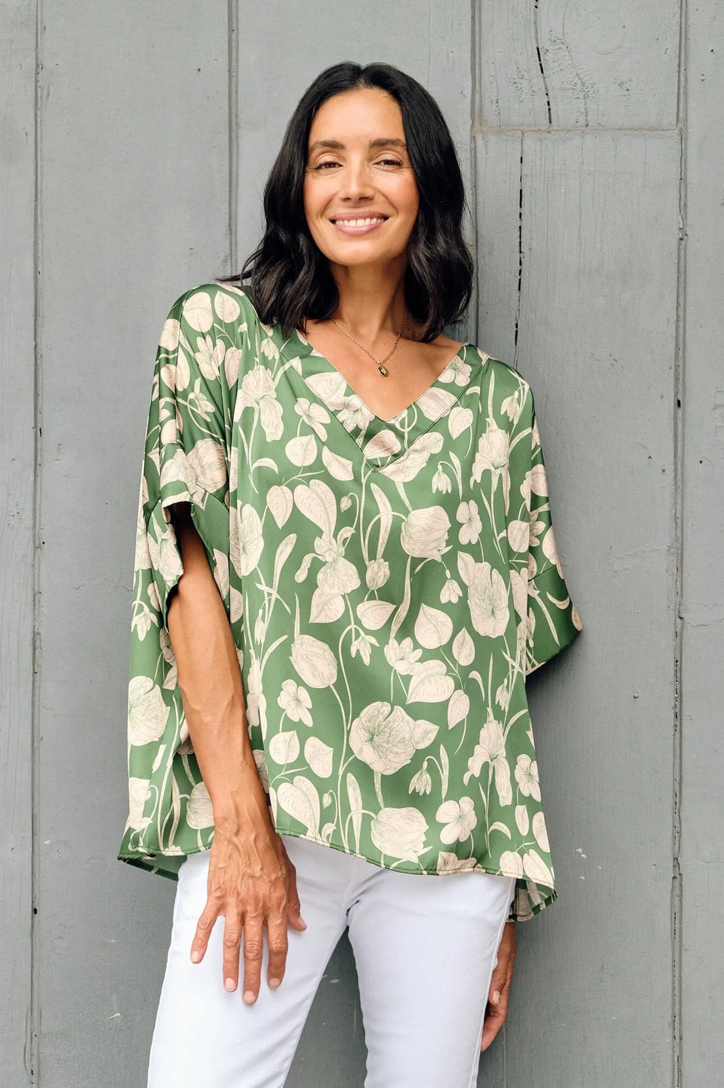 Clearance Carolina Bianca Short Sleeve Top Belle Print with V Neck