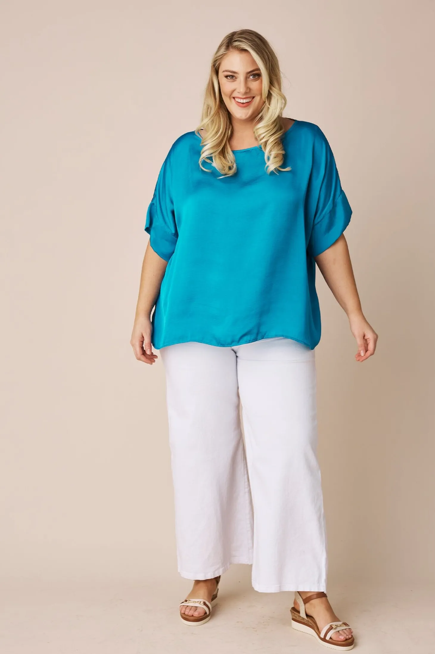 Hot Carolina Bianca Short Sleeve Top Capri Blue