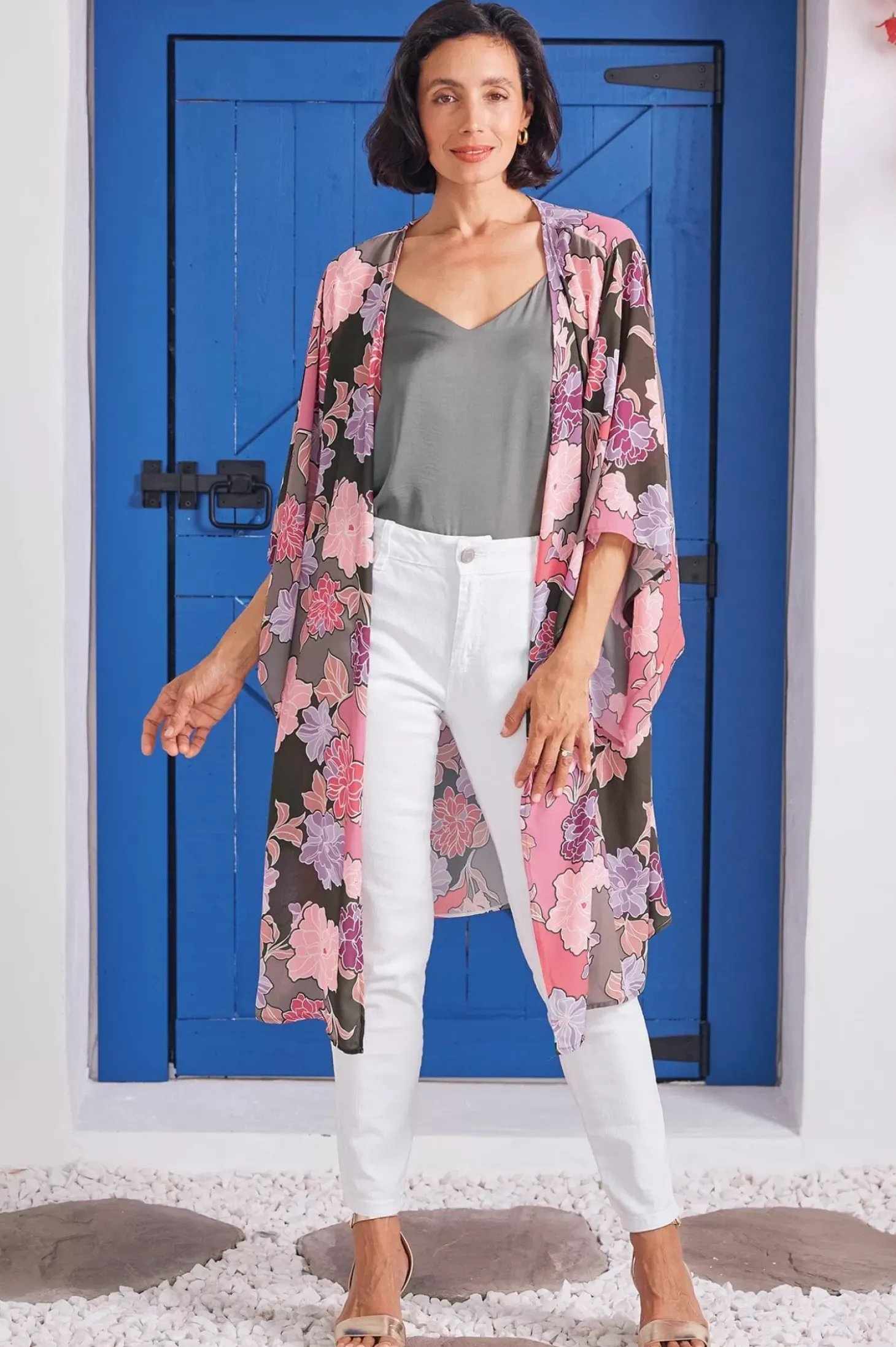Outlet Carolina Brea Floral Cape