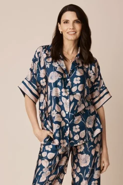 Flash Sale Carolina Bridgett Short Sleeve Collared Shirt Navy