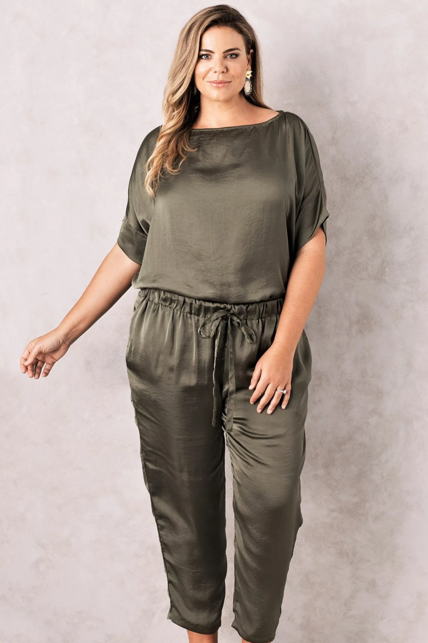Fashion Carolina Camilla Pants Petite Olive