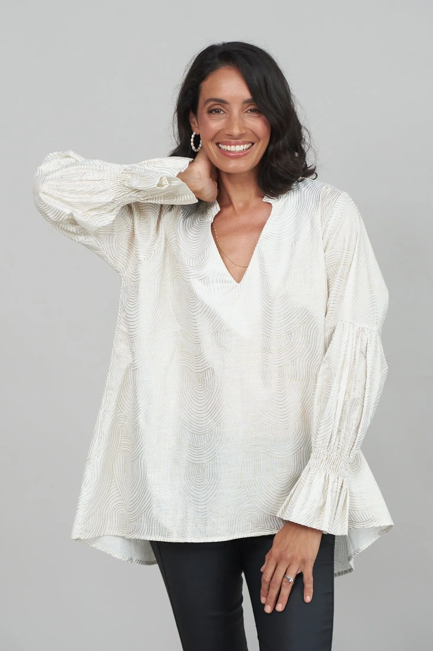 Store Carolina Carmela Top Ivory with Gold