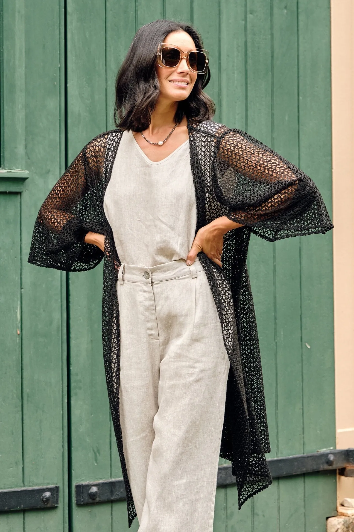 Best Carolina Cecilia Cape Black