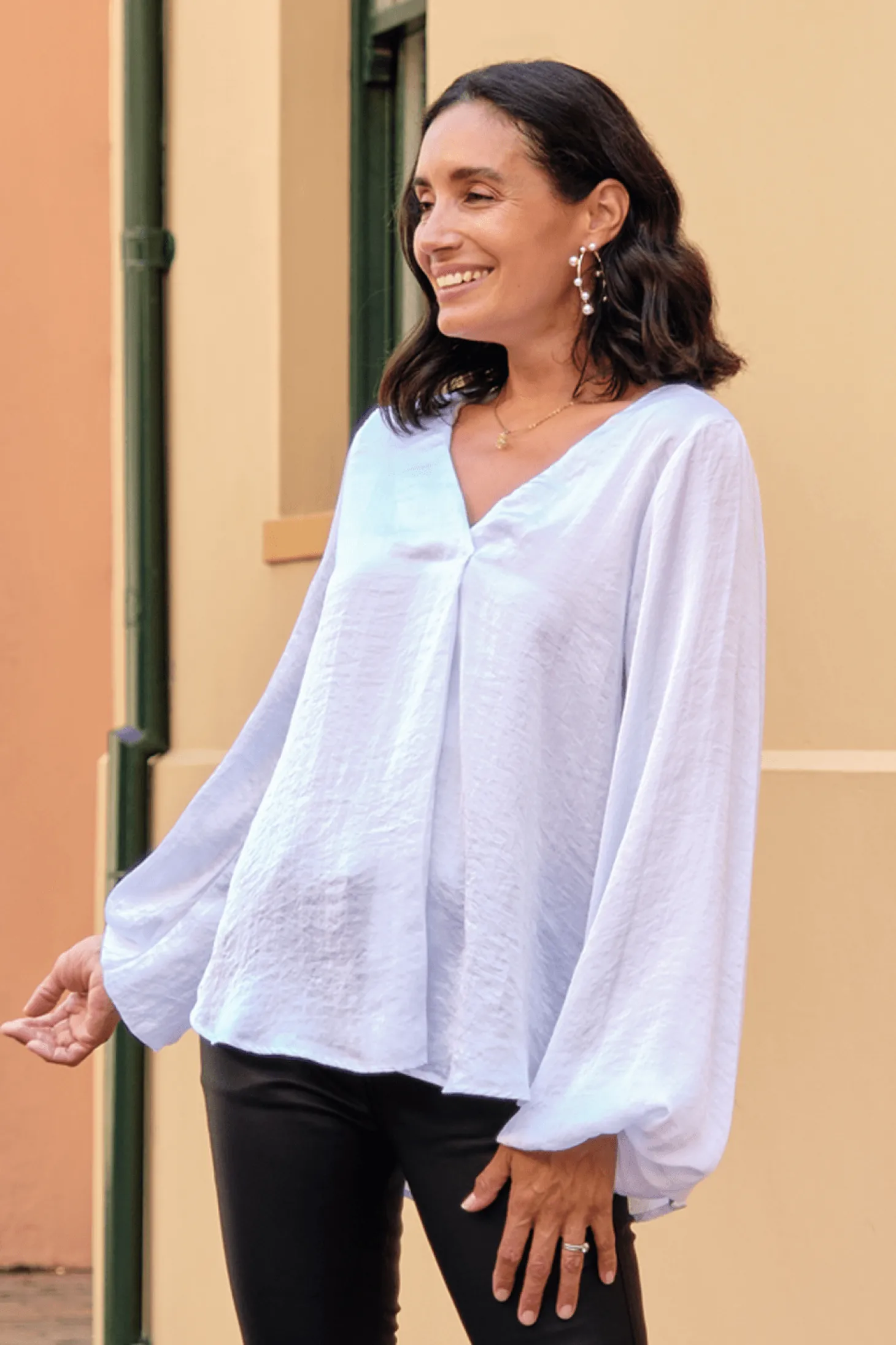 Flash Sale Carolina Charlotte V-Neck Long Sleeve Top White