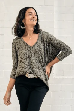 Online Carolina Erica Essential Long Sleeve Top Cheetah Olive