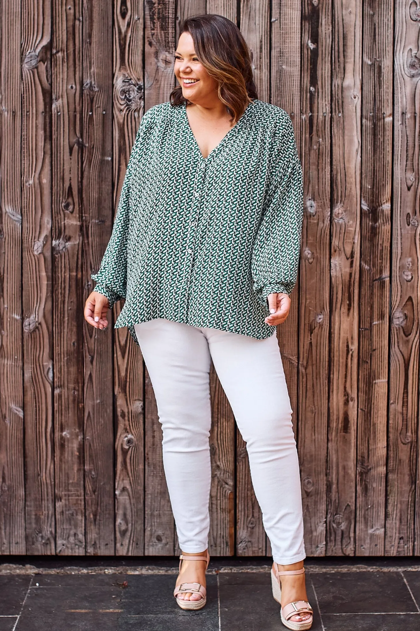 Store Carolina Florence Long Sleeve V-Neck Buttoned Top