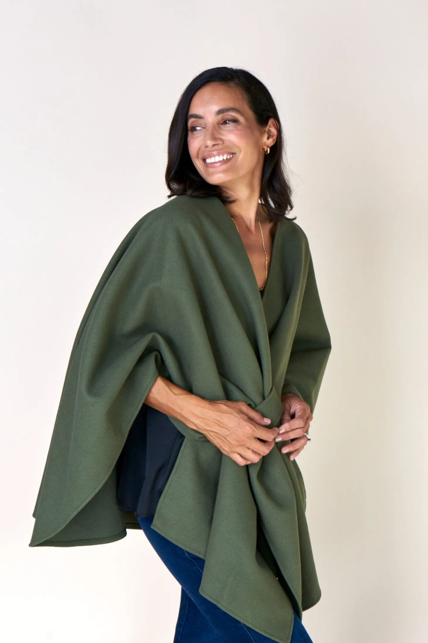 Store Carolina Grace Cape Olive