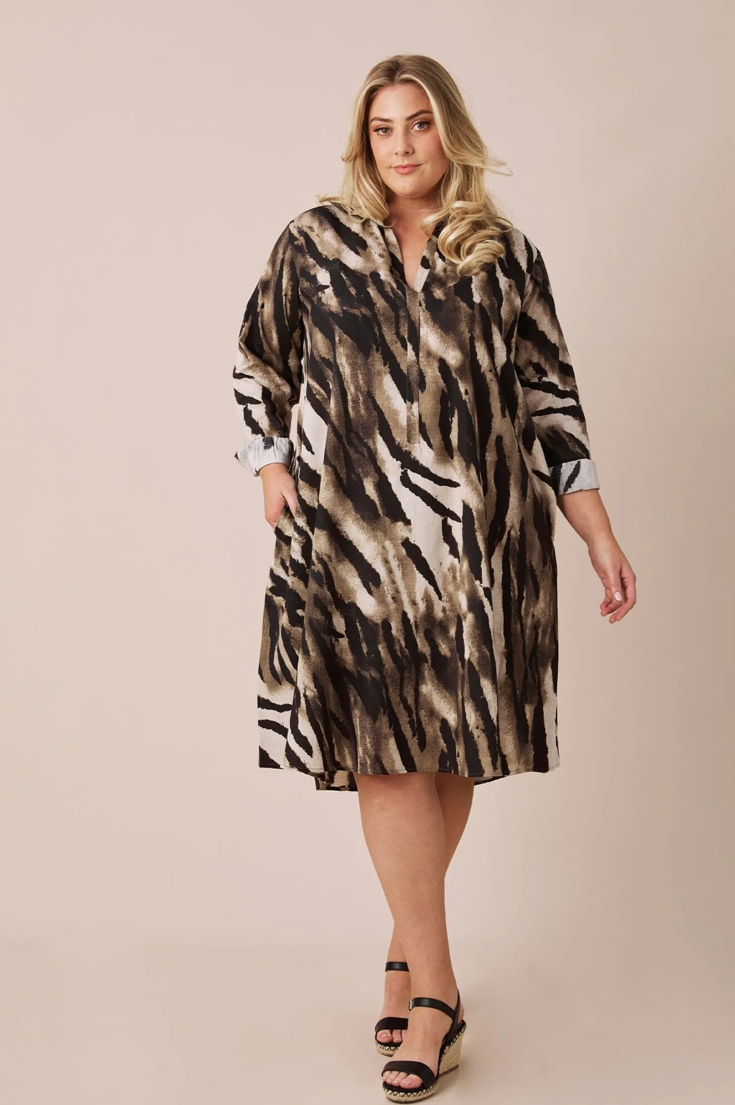 Outlet Carolina Jasira Long Sleeve Dress