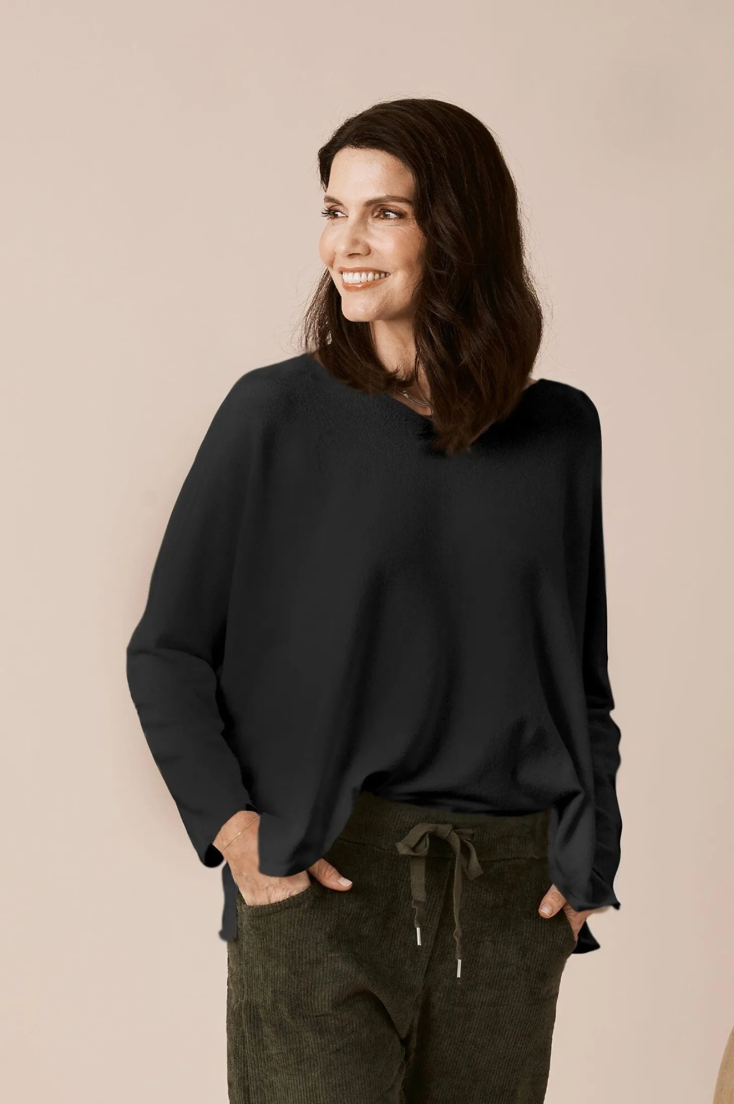 Shop Carolina Jayda V-Neck Jumper Black