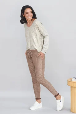 Best Sale Carolina Lakelyn Jogger Mocha