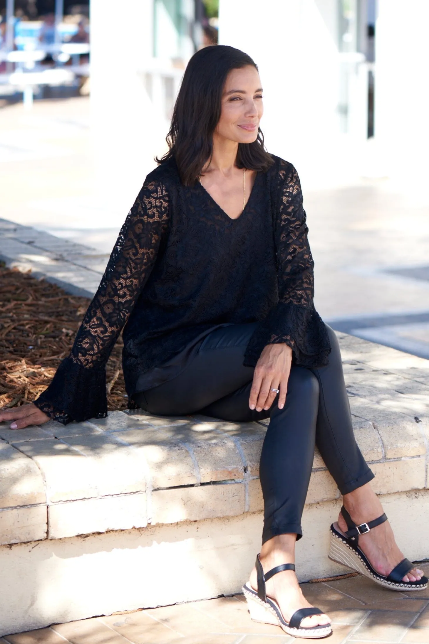 Best Sale Carolina Lorna Long Sleeve Lace Top Black