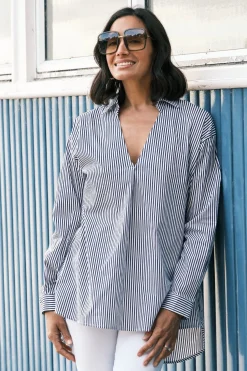 Best Carolina Lynette Collared Long Sleeve Shirt Striped Navy