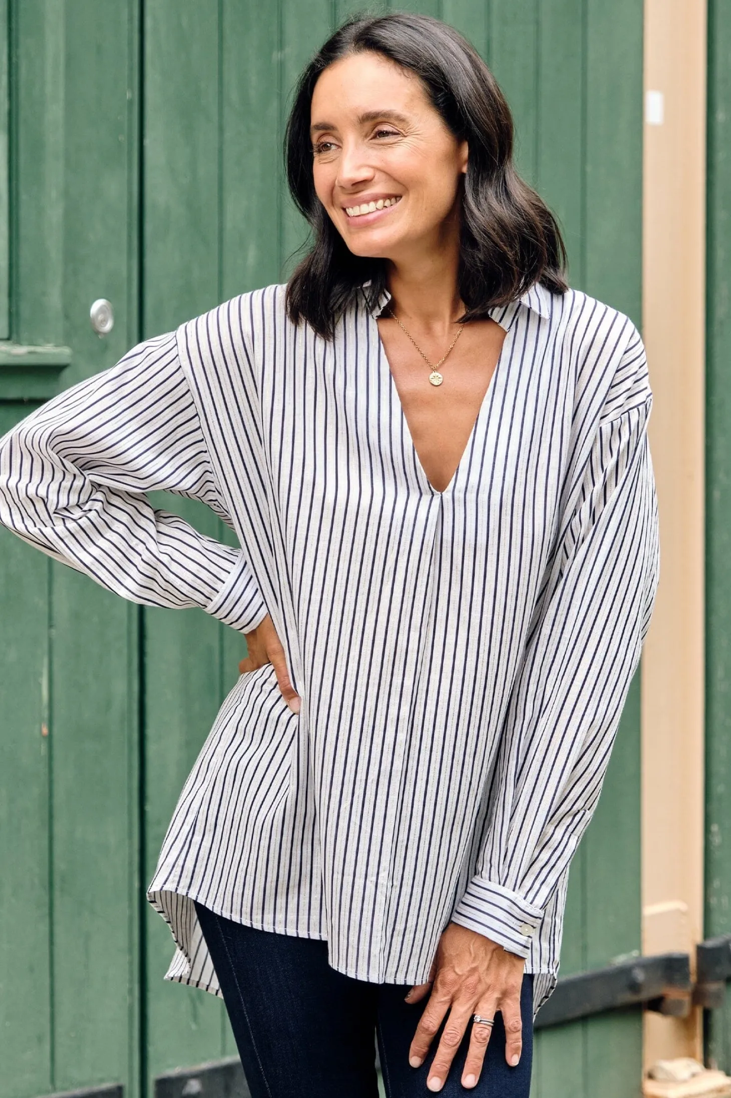 Outlet Carolina Lynette Collared Long Sleeve Shirt Striped Black with Lurex