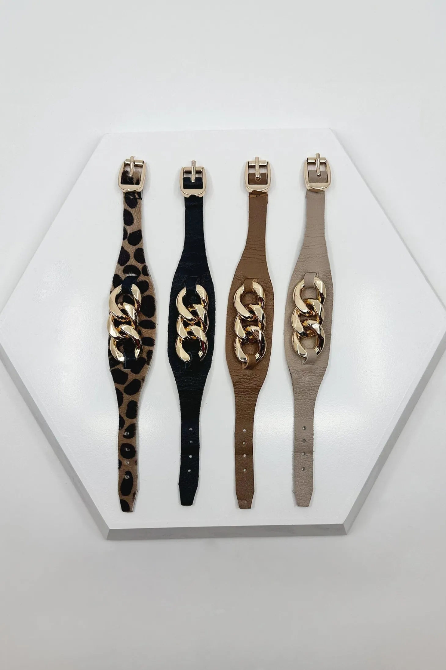 Best Sale Carolina Madelyn Leather Bracelet Giraffe