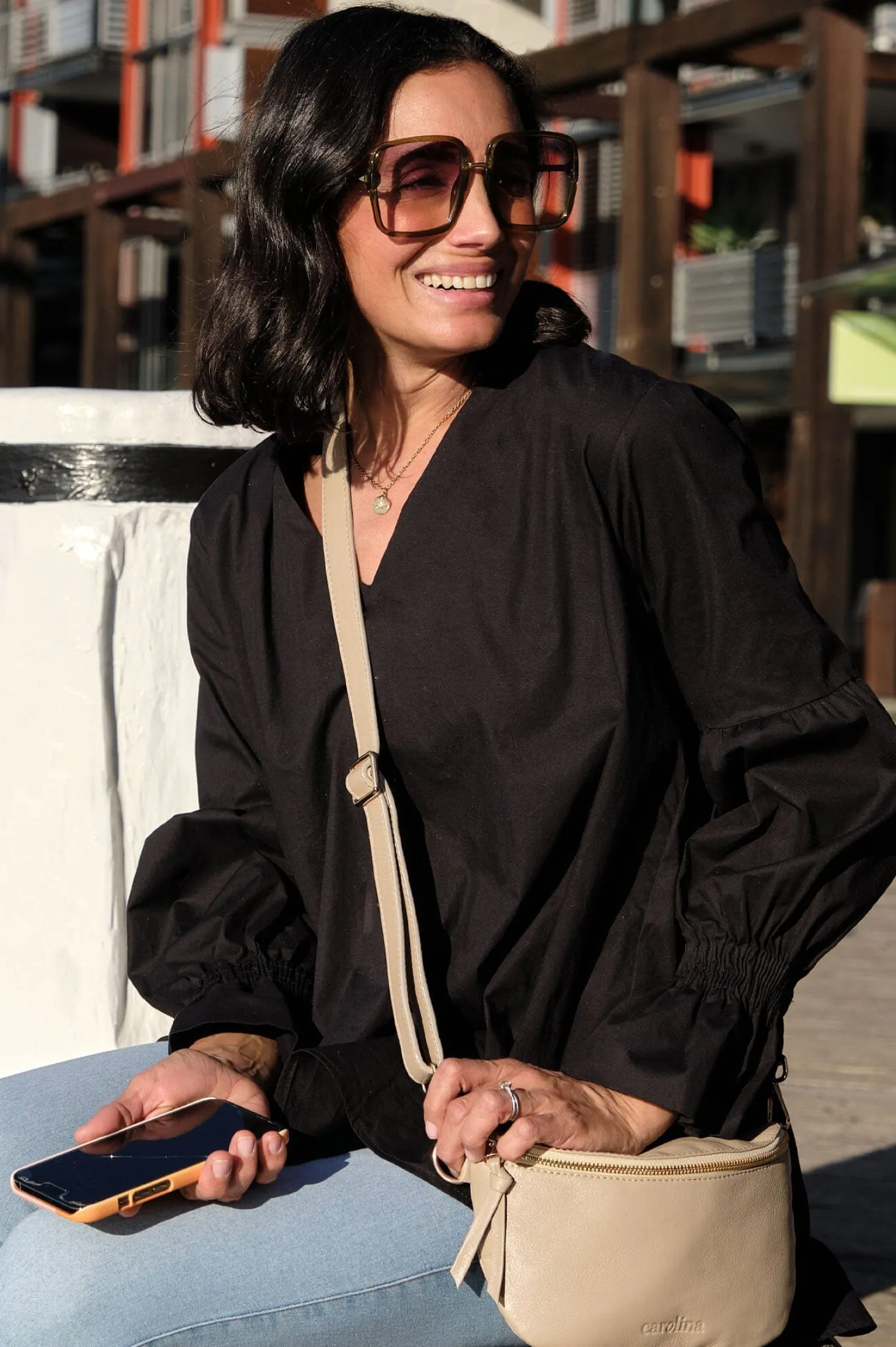 Discount Carolina Ramona Small Leather Handbag Nude