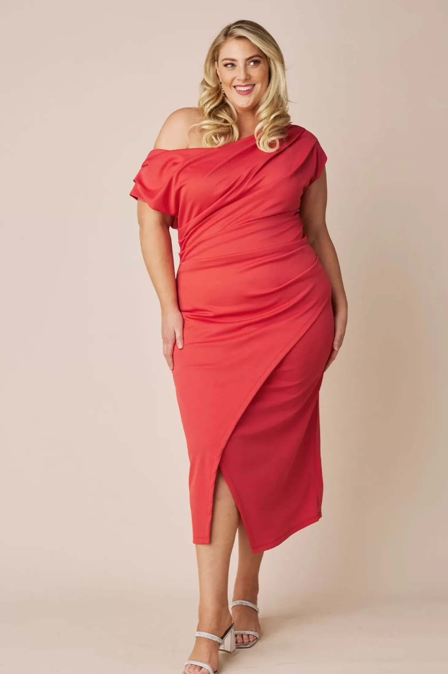New Carolina Roslyn Dress Red