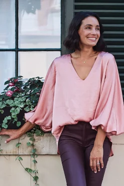 New Carolina Sovana V-neck Long Sleeve Top Rose