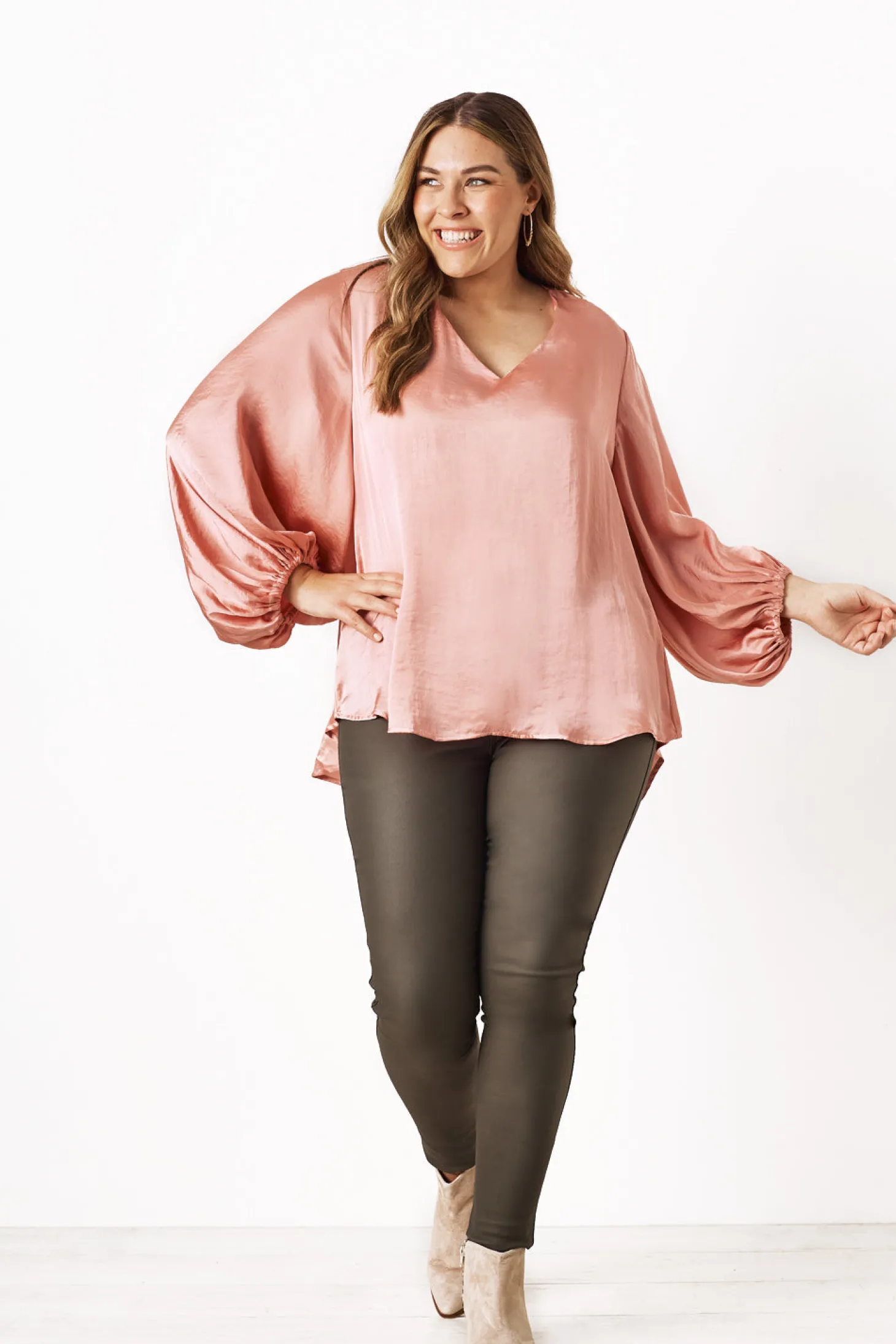 New Carolina Sovana V-neck Long Sleeve Top Rose