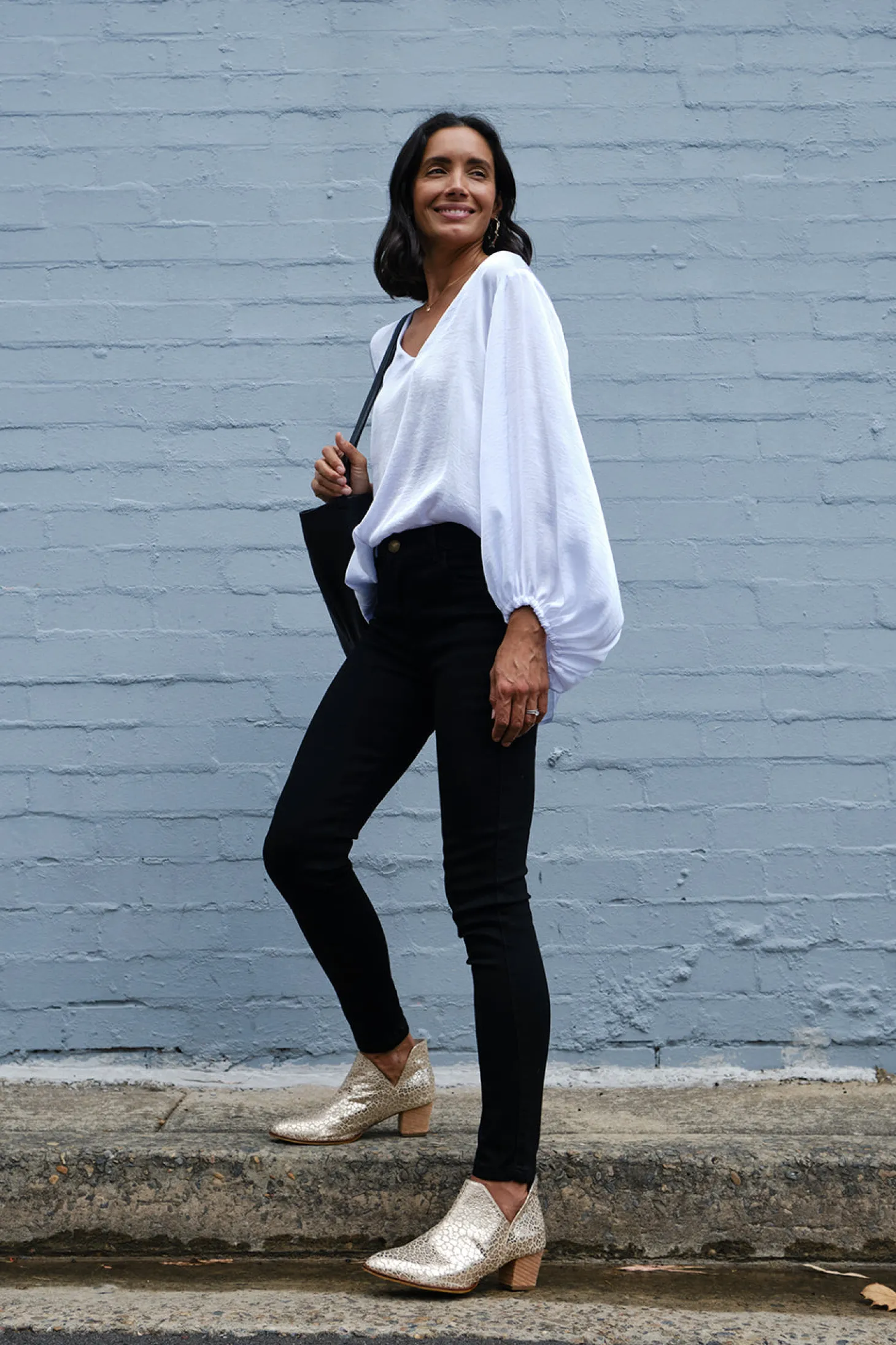 Cheap Carolina Sovana V-neck Long Sleeve Top White