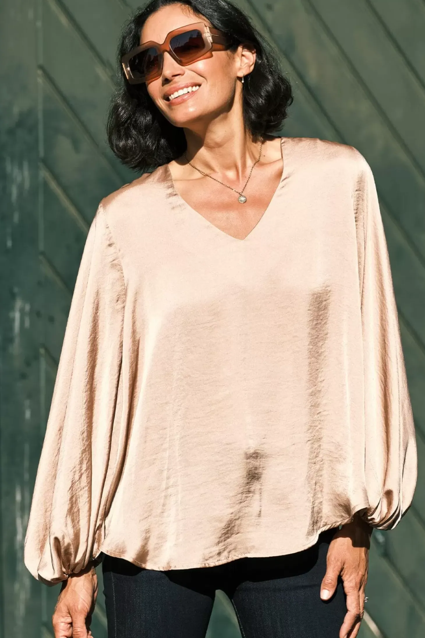 Cheap Carolina Sovana V-Neck Long Sleeve Top Espresso