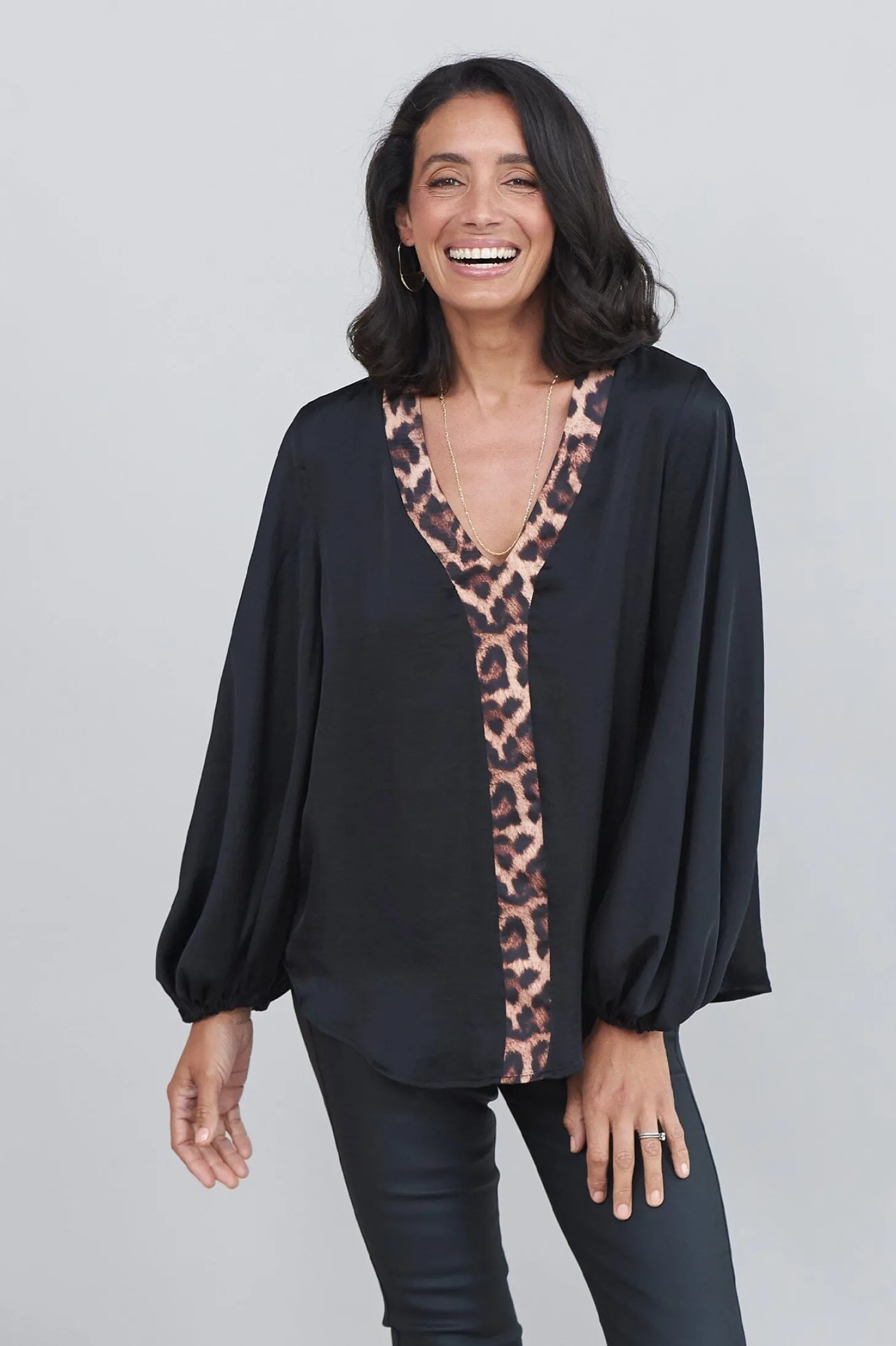 Fashion Carolina Sovana V-Neck Top Black with Animal Trim