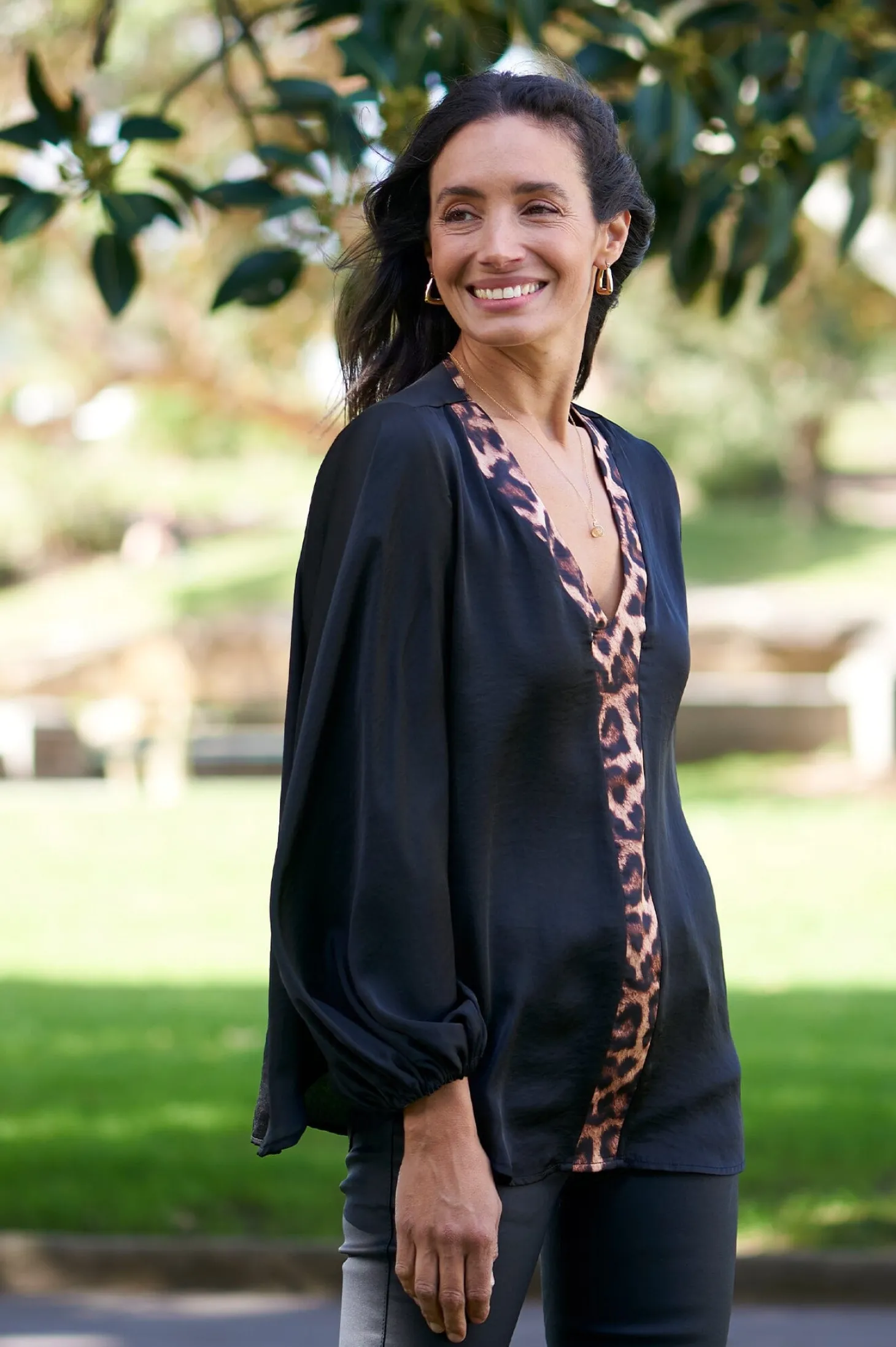 Fashion Carolina Sovana V-Neck Top Black with Animal Trim