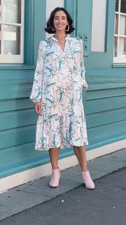 Discount Carolina Stefania Floral Long Sleeve Dress