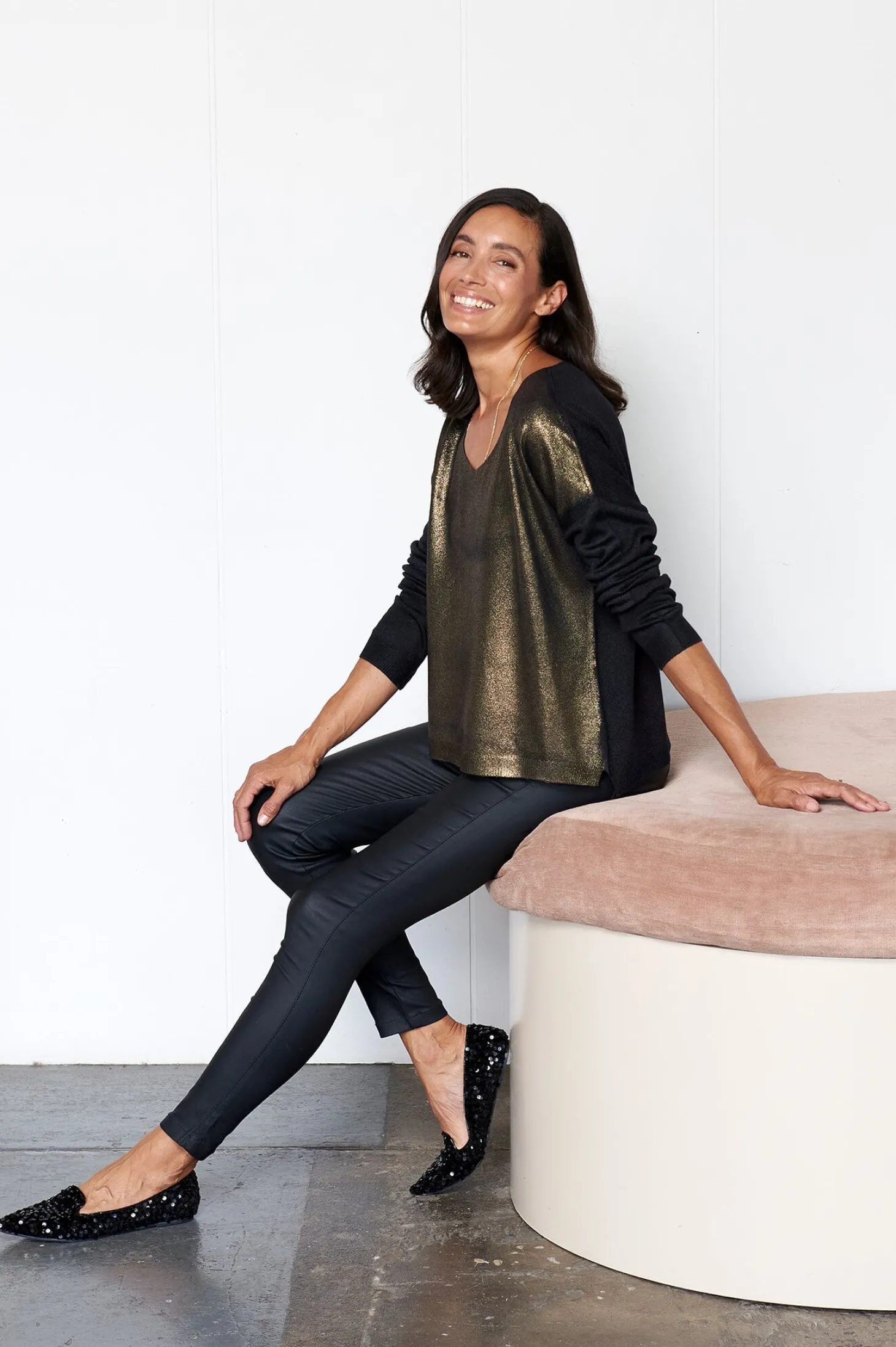 Online Carolina Teagan Shimmer Jumper Black