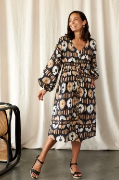 Hot Carolina Tyla Print Dress Black and Camel