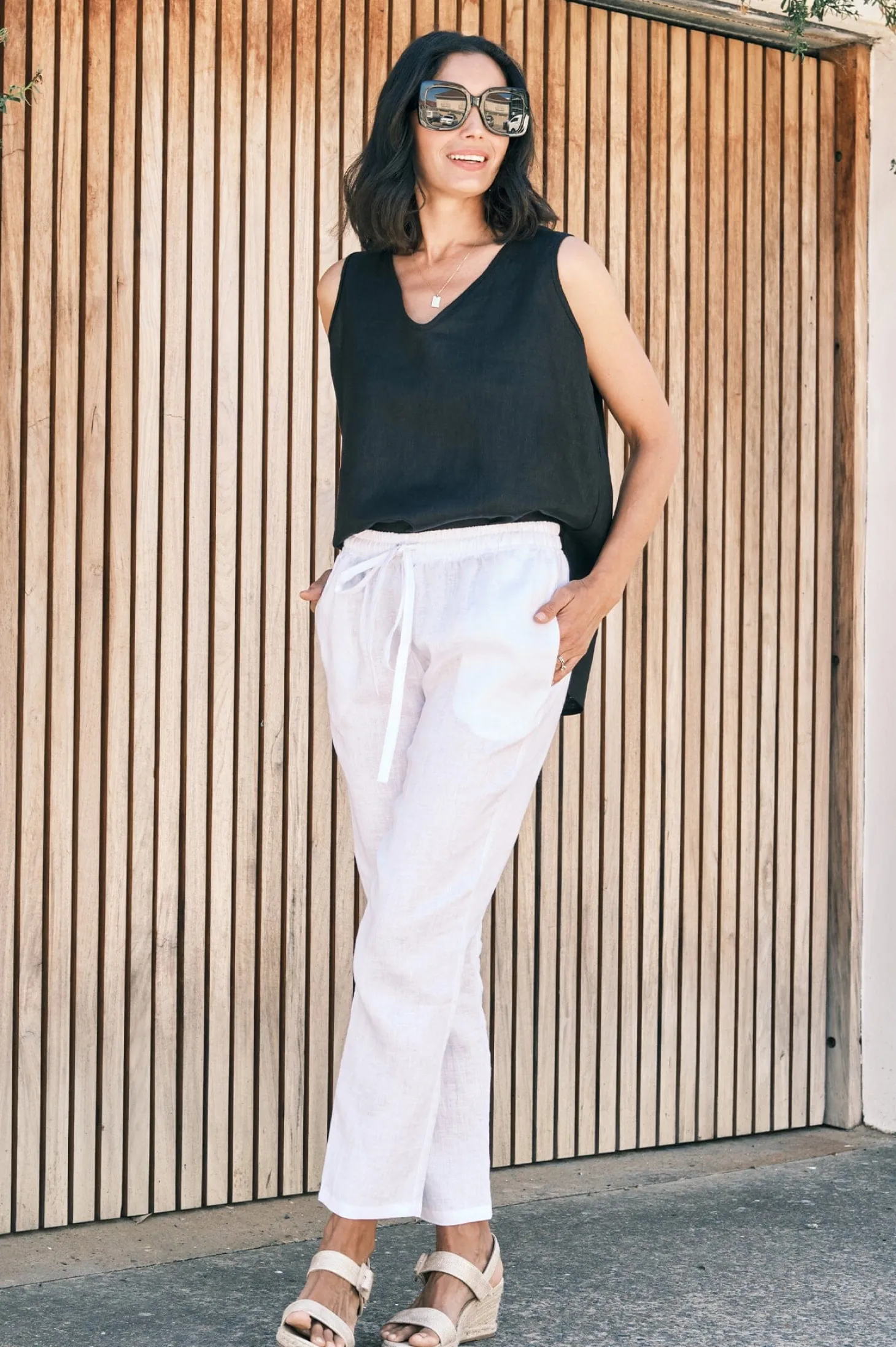 Flash Sale Carolina Zoe Linen Sleeveless Top Black