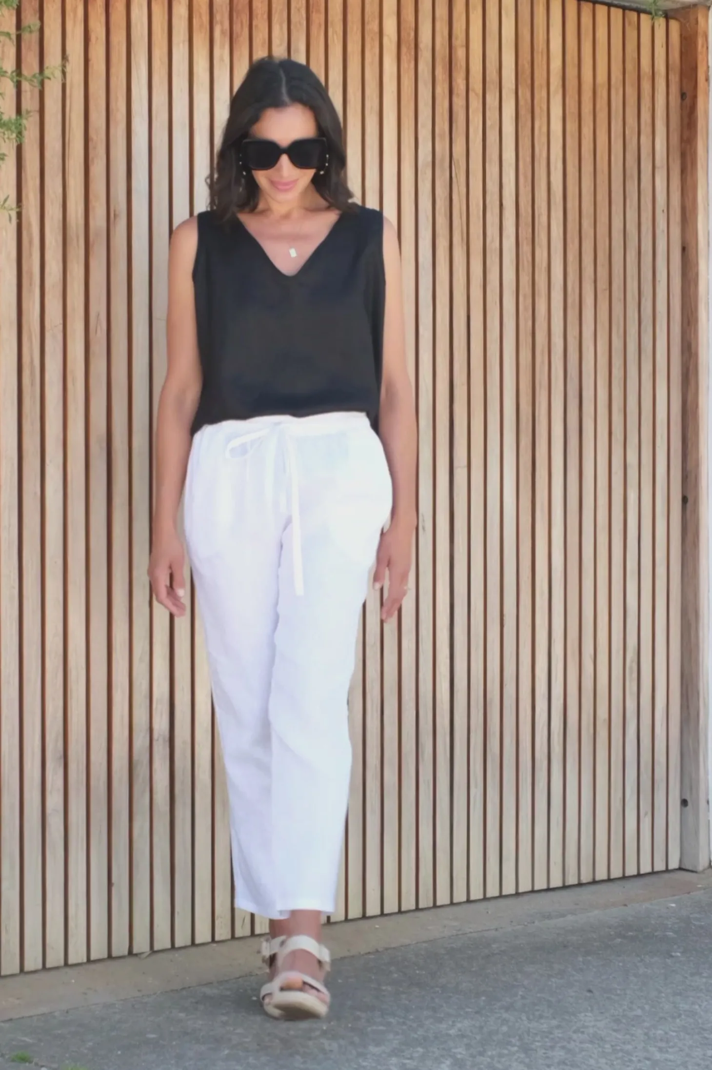 Flash Sale Carolina Zoe Linen Sleeveless Top Black